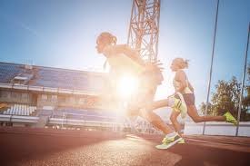 英超｜客场盼成功“敲锤” 喜鹊冲击欧冠区